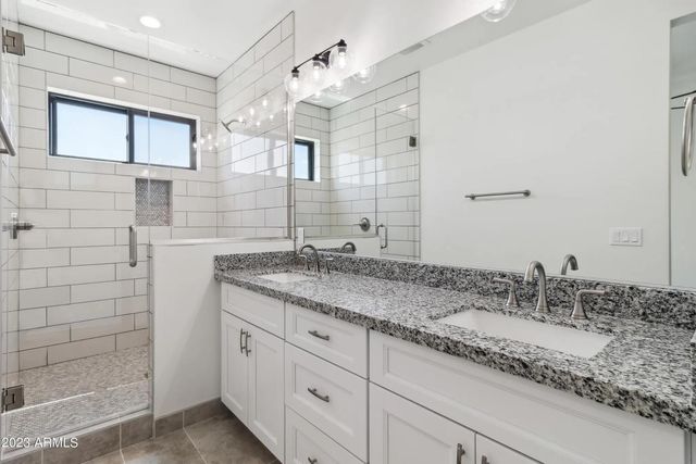 902 W Hazelwood Street Unit B, Phoenix, AZ 85013