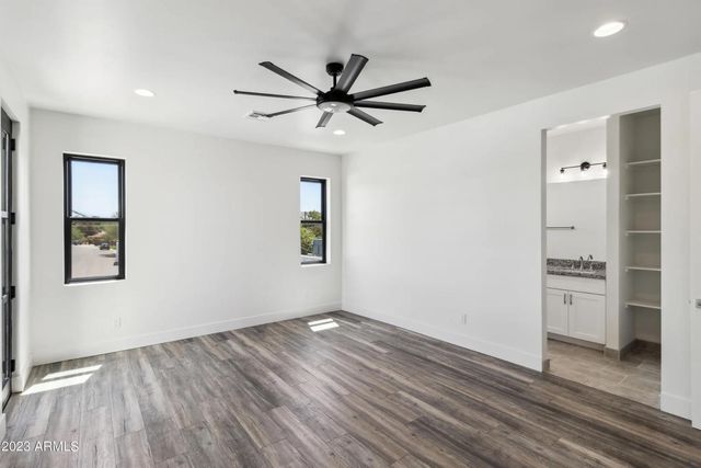 902 W Hazelwood Street Unit B, Phoenix, AZ 85013