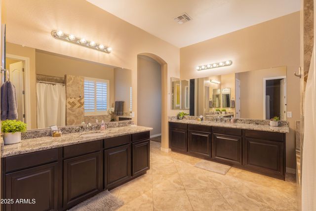 3132 E ATHENA Court, Gilbert, AZ 85297