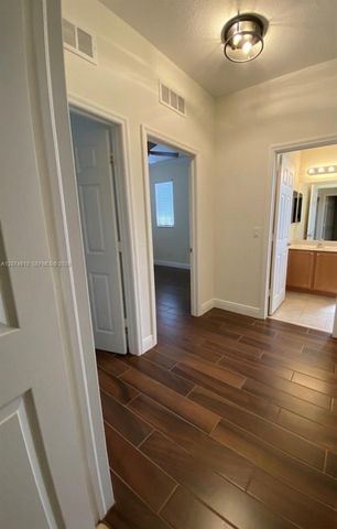 4676 Monarch Way, Coconut Creek, FL 33073