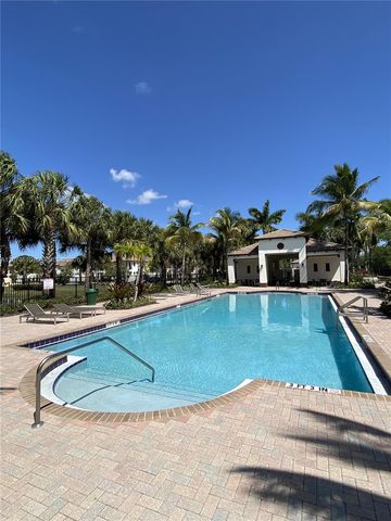 4676 Monarch Way, Coconut Creek, FL 33073