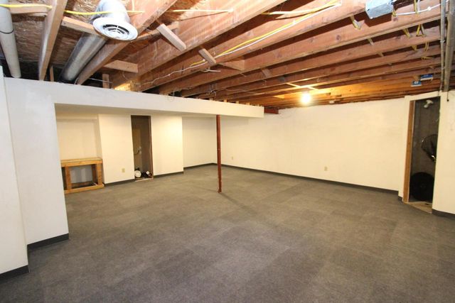 6901 W Greenbrook COURT, Milwaukee, WI 53223