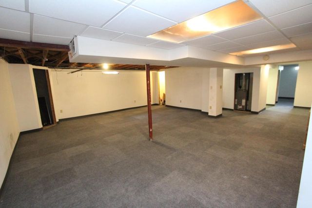 6901 W Greenbrook COURT, Milwaukee, WI 53223
