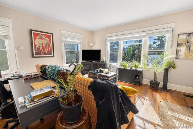 3042-48 Broadway, San Diego, CA 92102