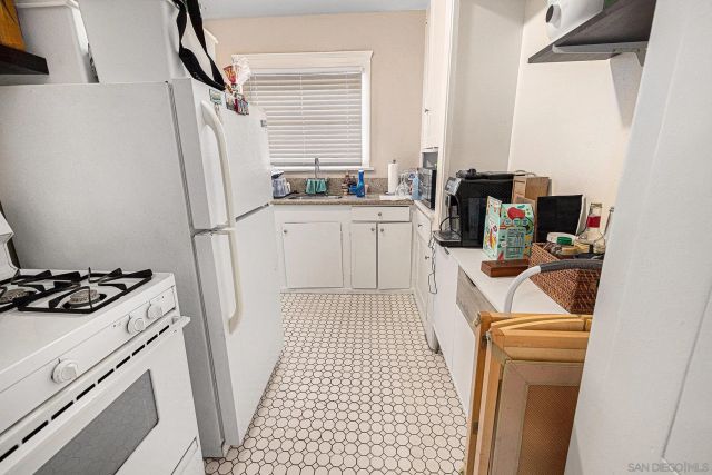 3042-48 Broadway, San Diego, CA 92102