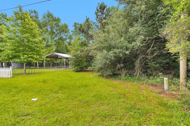 155 Goldenrod, Livingston, TX 77351