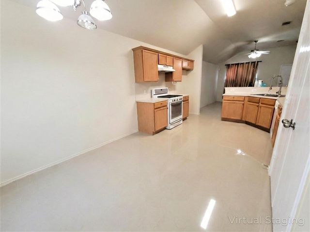 12406 Magnolia Canyon, Houston, TX 77099