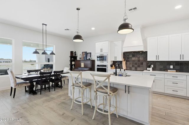 2135 W JOSIAH Trail, San Tan Valley, AZ 85144