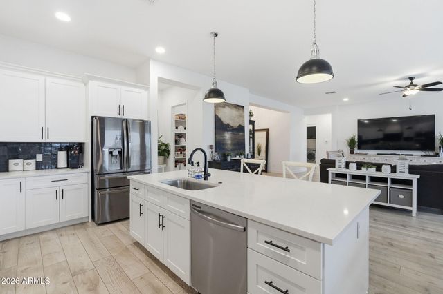 2135 W JOSIAH Trail, San Tan Valley, AZ 85144