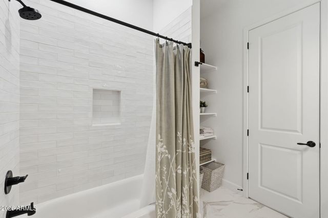 2135 W JOSIAH Trail, San Tan Valley, AZ 85144