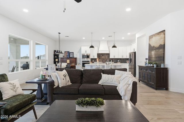 2135 W JOSIAH Trail, San Tan Valley, AZ 85144