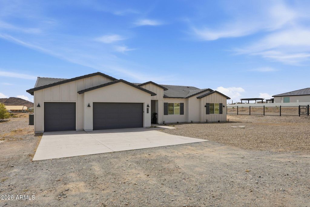 2135 W JOSIAH Trail, San Tan Valley, AZ 85144 — photo 2