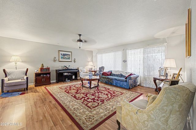 1756 E PARK Street, Phoenix, AZ 85042