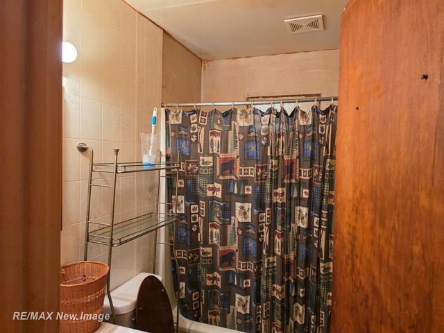 771 S Center Road, Saginaw Twp, MI 48638