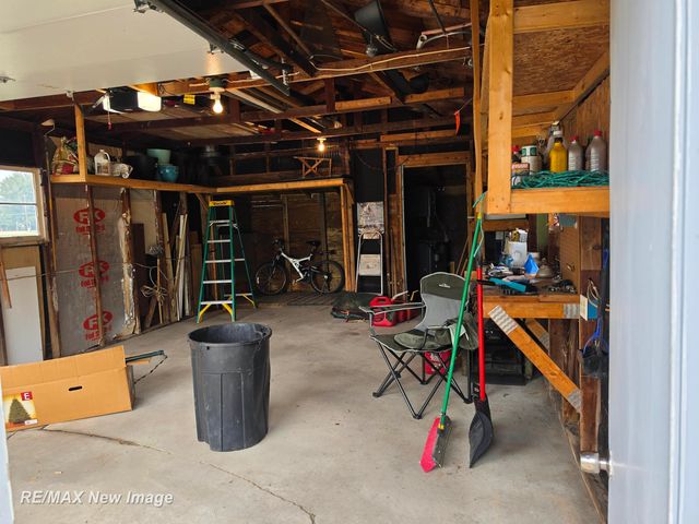 771 S Center Road, Saginaw Twp, MI 48638