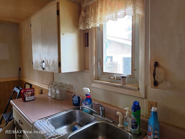 771 S Center Road, Saginaw Twp, MI 48638