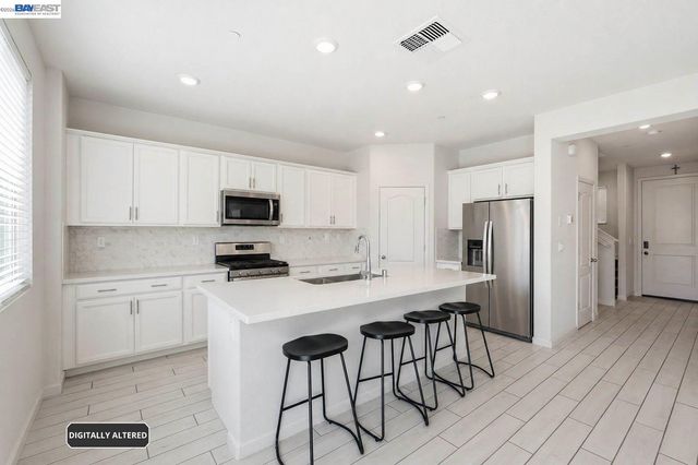 3134 Feather Rd, Manteca, CA 95337