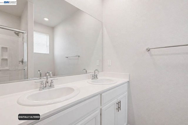3134 Feather Rd, Manteca, CA 95337