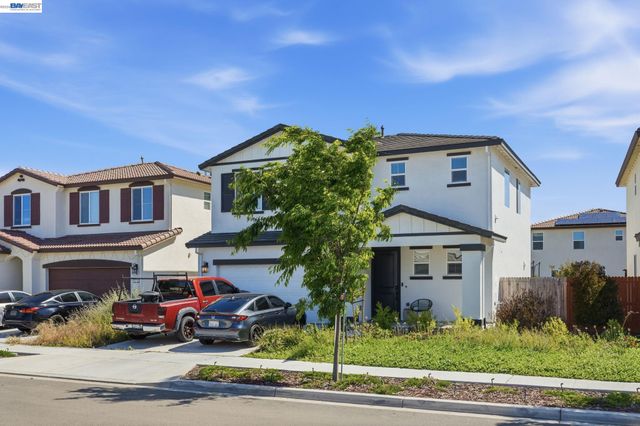 3134 Feather Rd, Manteca, CA 95337