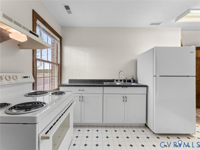 18126 The Trl, King & Queen, VA 23085