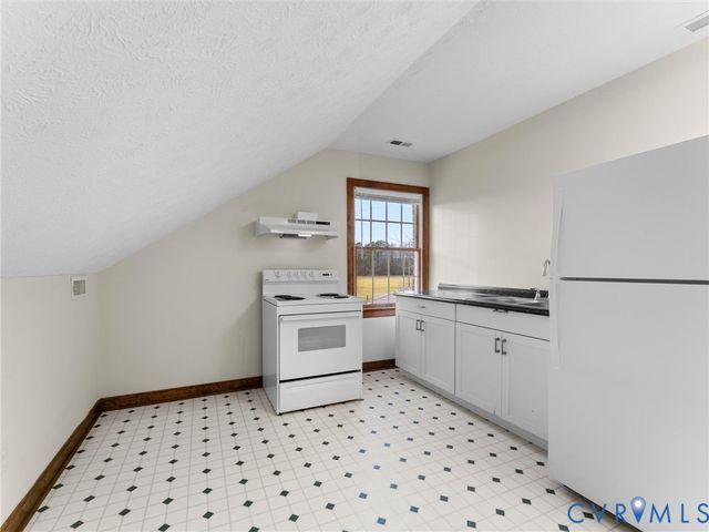 18126 The Trl, King & Queen, VA 23085