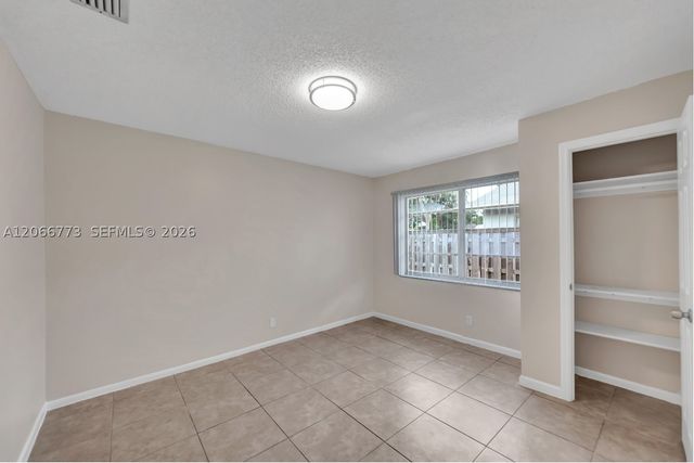 2610 Riverland Dr, Fort Lauderdale, FL 33312