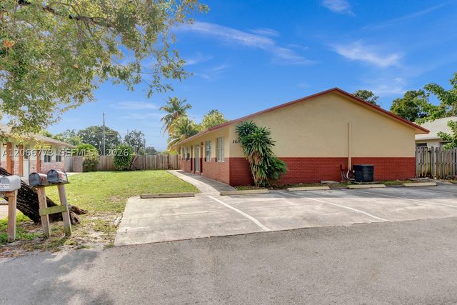 2610 Riverland Dr, Fort Lauderdale, FL 33312