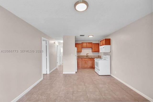 2610 Riverland Dr, Fort Lauderdale, FL 33312