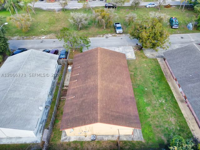 2610 Riverland Dr, Fort Lauderdale, FL 33312