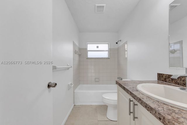 2610 Riverland Dr, Fort Lauderdale, FL 33312