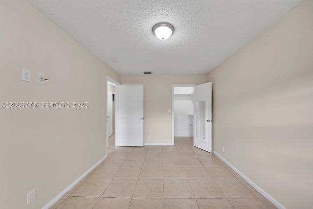 2610 Riverland Dr, Fort Lauderdale, FL 33312