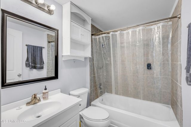 5020 Hawk Street, Bay Saint Louis, MS 39520