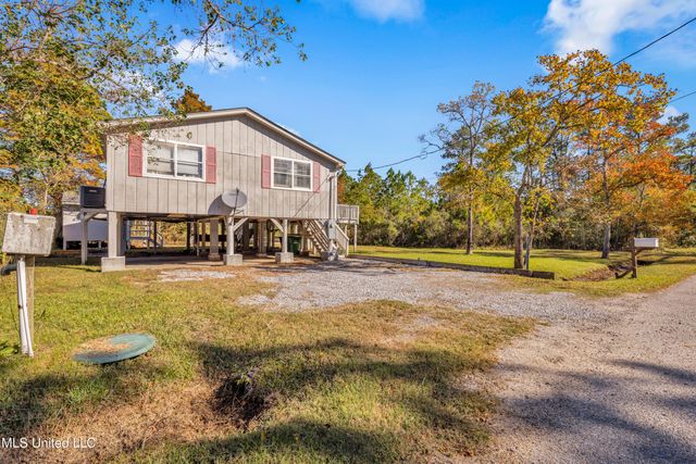 5020 Hawk Street, Bay Saint Louis, MS 39520