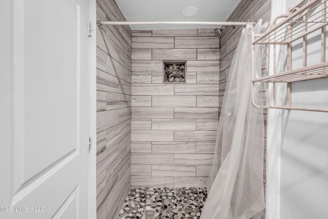 5020 Hawk Street, Bay Saint Louis, MS 39520