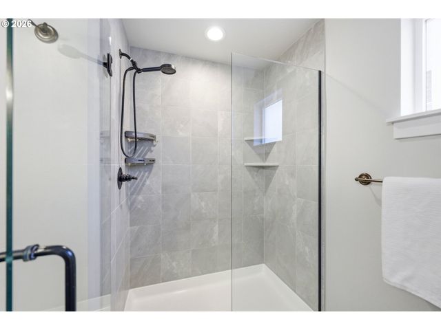 13518 Ne 110TH Way, Vancouver, WA 98682