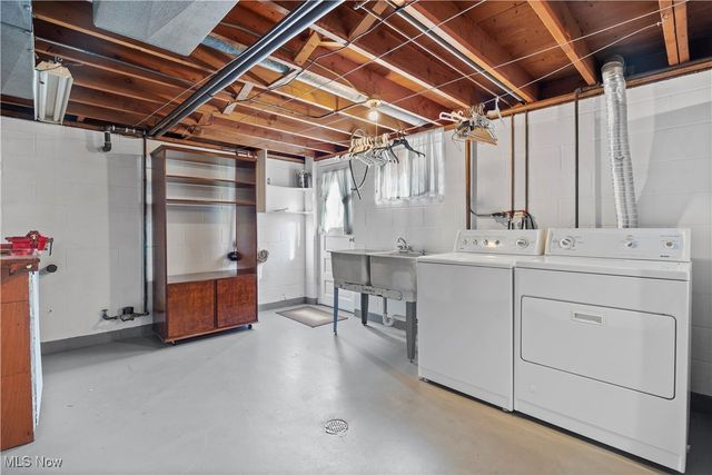 4409 Forest Hill Drive, Lorain, OH 44052