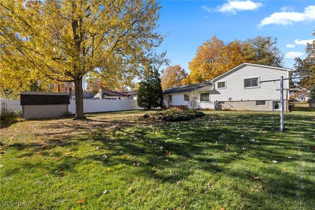 4409 Forest Hill Drive, Lorain, OH 44052