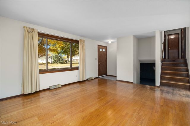 4409 Forest Hill Drive, Lorain, OH 44052