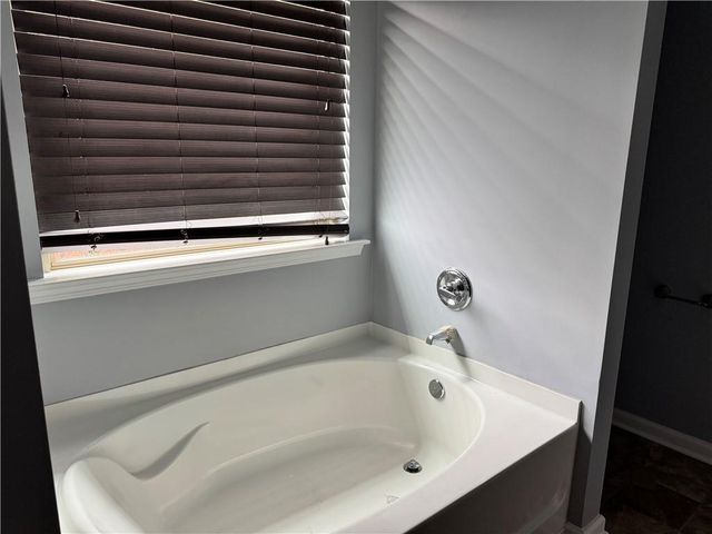 4433 Black Hills Drive, Acworth, GA 30101