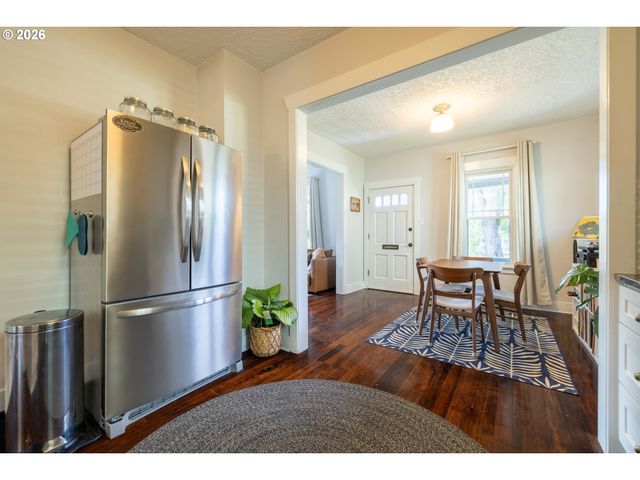 7649 N WILLAMETTE Blvd, Portland, OR 97203