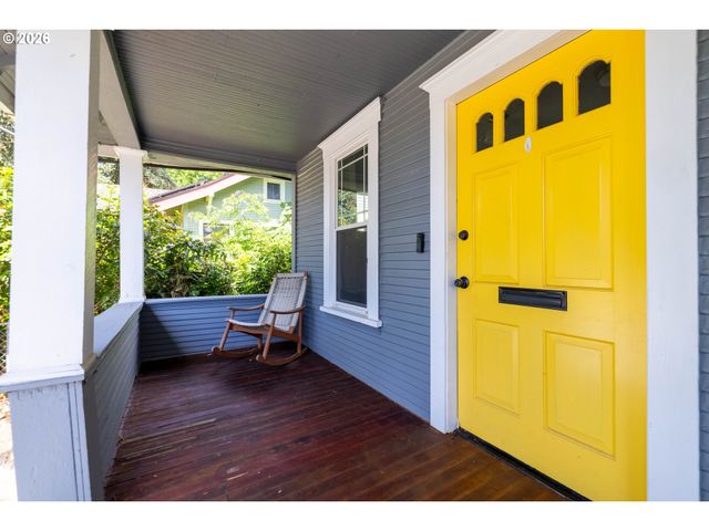 7649 N WILLAMETTE Blvd, Portland, OR 97203
