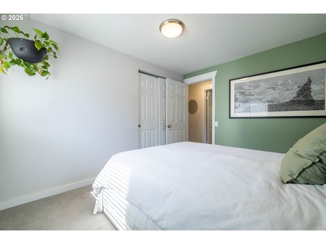 7649 N WILLAMETTE Blvd, Portland, OR 97203