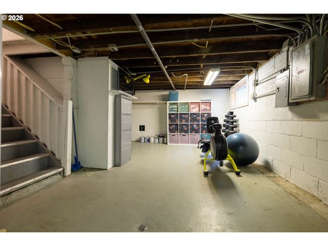 7649 N WILLAMETTE Blvd, Portland, OR 97203