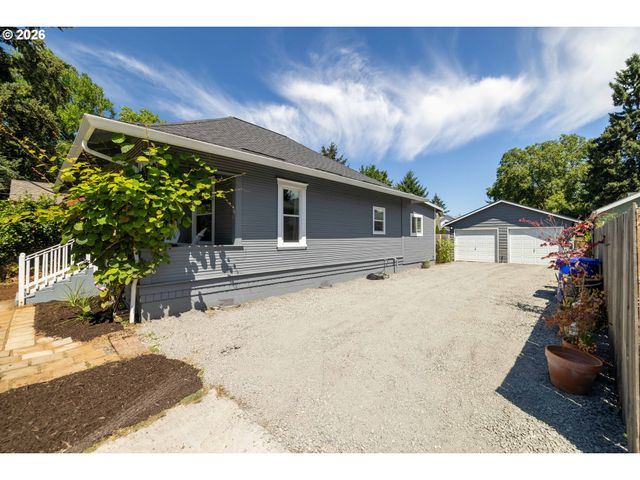 7649 N WILLAMETTE Blvd, Portland, OR 97203