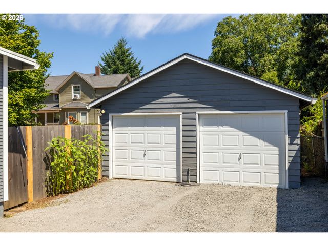 7649 N WILLAMETTE Blvd, Portland, OR 97203