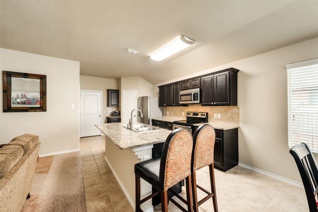 8836 Poynter Street, Fort Worth, TX 76123