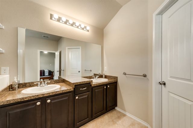8836 Poynter Street, Fort Worth, TX 76123