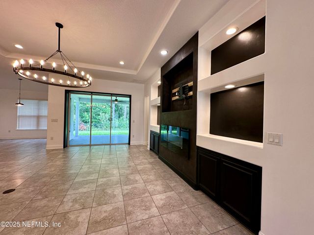1964 TRACELAND Avenue, Green Cove Springs, FL 32043
