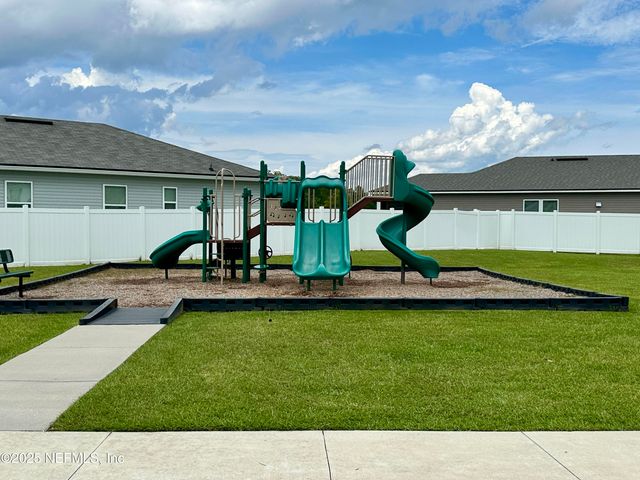 1964 TRACELAND Avenue, Green Cove Springs, FL 32043