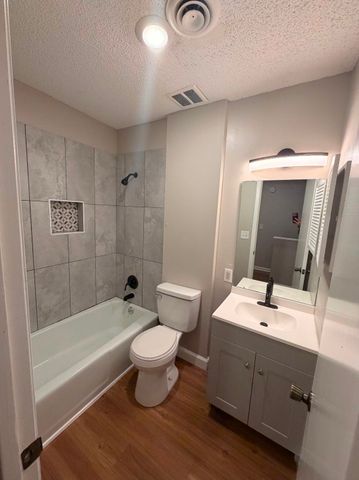 270 Tampa Dr Apt B3, Nashville, TN 37211